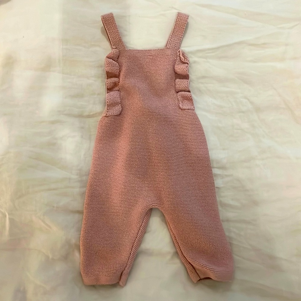 Blush Ruffled Knit Overalls 1-3 EUC